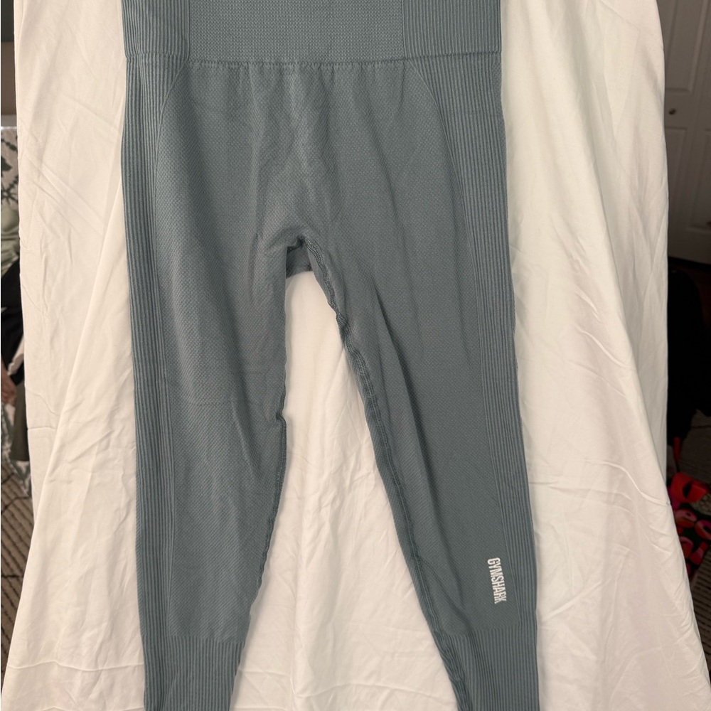 Gymshark grey/green Leggings